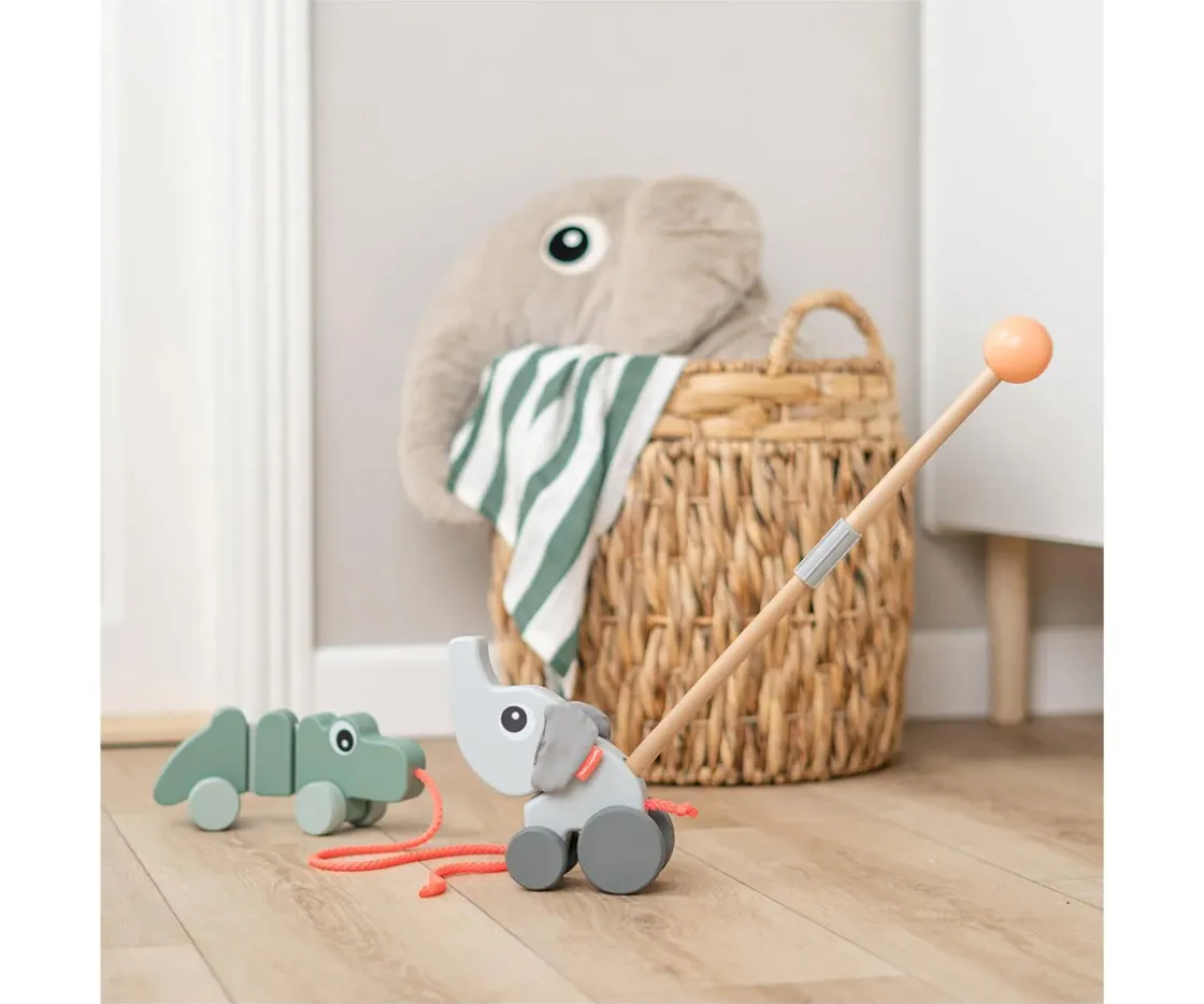 Niños Done by Deer Arrastre Madera Elphee