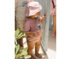 Monnëka Camiseta Protección Solar Strawberries^ Camisetas Protección Solar