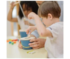 Niños Plan Toys Cubo de Pesca Los Troncos Montessori