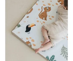 Niños Mimaar Enrollagateo Impermeable Tucán y Amigos con Figuras Sensoriales y Espejo