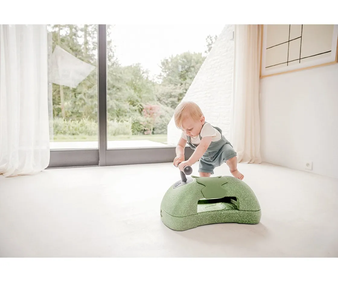 Niños Scoot and Ride My First Correpasillos Olive