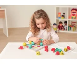 Niños Miniland Pines de Actividad ECO