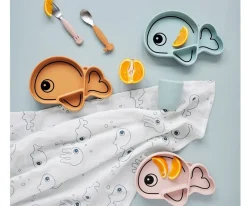 Done by Deer Plato Silicona Stick&Stay Wally Blue^ Vajilla Infantil