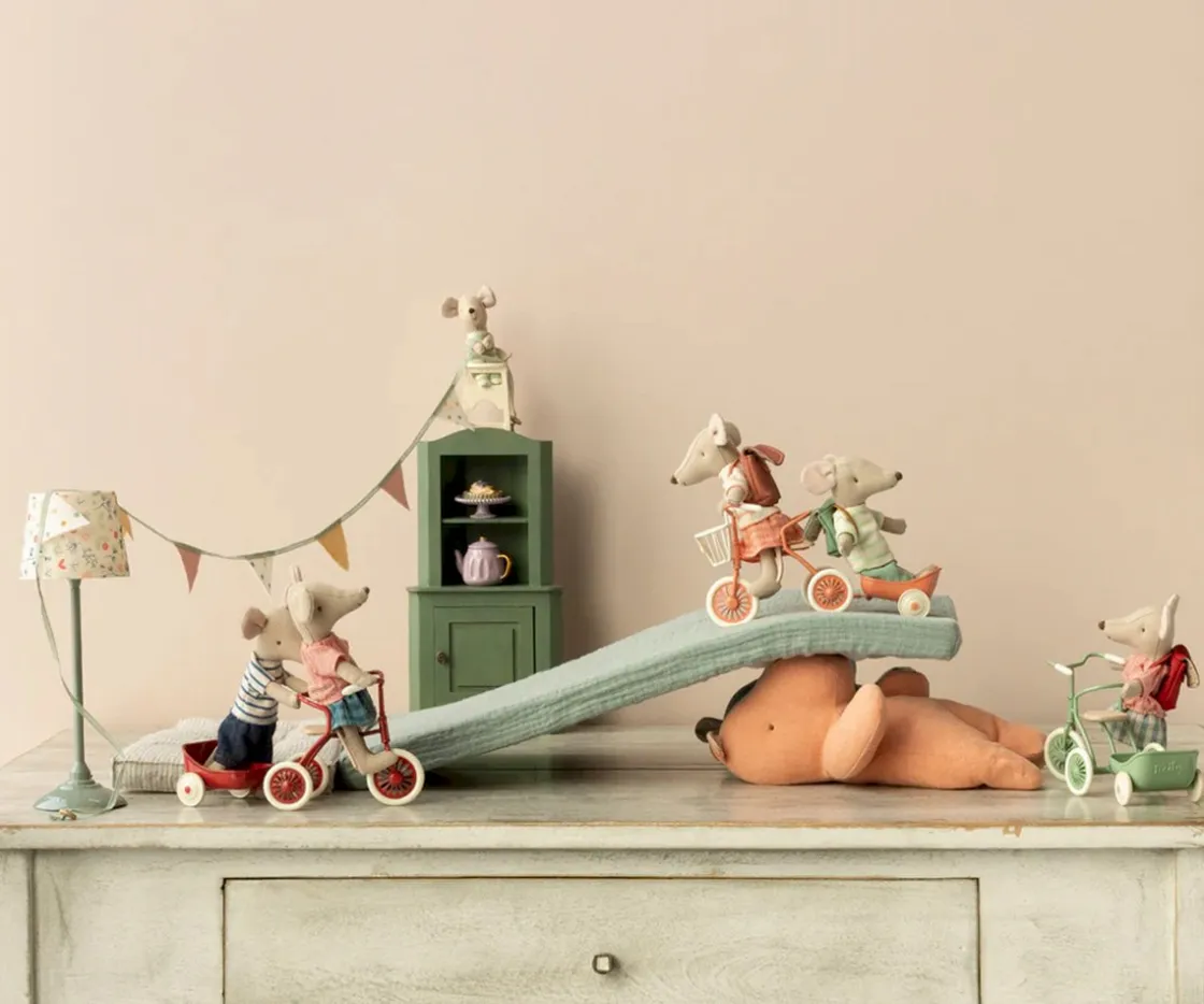 Niños Maileg Ratón Triciclo Hermana Mayor Rojo Nuevo