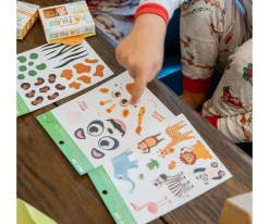 Niños Glo Pals Set de Jarra y Rellenos Sensoriales Zoo