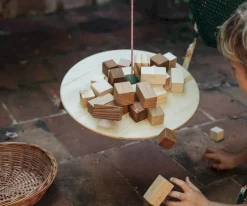 Niños Grapat The Pendulum
